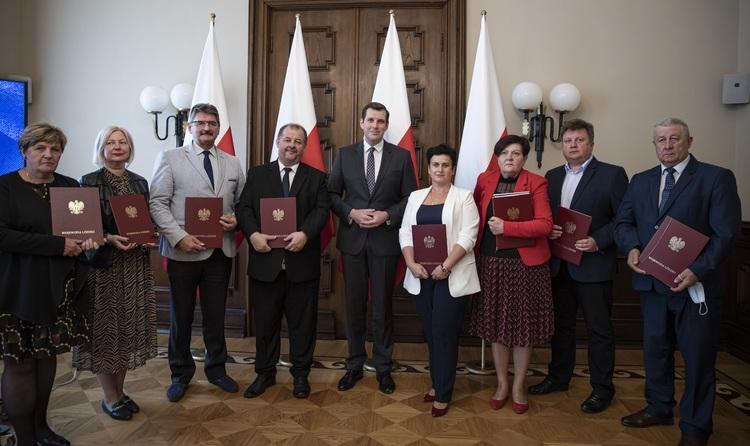 Rządowe środki na bezpieczne przejścia dla pieszych 1 72731 0cbc7abfd31c3d0be64a1c064916b124