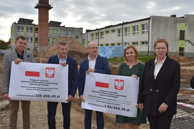 Powiat radomszczański z pieniędzmi na infrastrukturę sportową 1 73259 1e5ae61633d329c82b8a054850426dd4