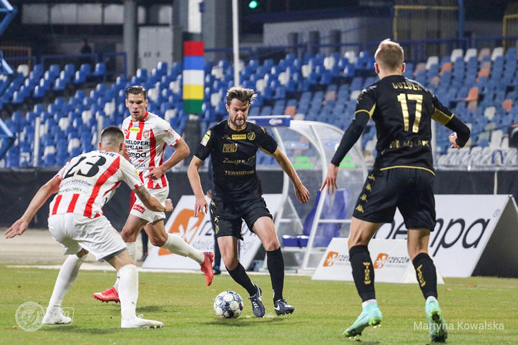 W Rzeszowie powtórki nie było. Bezbarwny Widzew przegrywa z Resovią 2 74140 f312984c94573d0665c49a8323d01a66