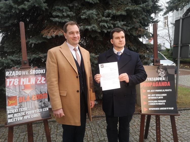 Zjednoczona Prawica chce wiedzieć, ile kosztowała miejska kampania informacyjna przeciwko Polskiemu Ładowi 1 75473 0e5defeae29a1220c23ca2f6d8d69d6f