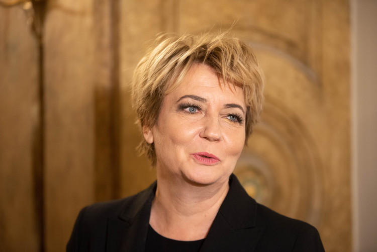 Hanna Zdanowska z podwyżką. Radni zadecydowali - jak mówią zgodnie z ustawą 1 75630 46fa9054bb9c018525995c7feac08ea5