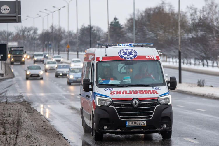 Dużo interwencji w Łódzkiem, z czego połowa nieuzasadniona. Tegoroczne święta okiem ratowników medycznych 1 75712 307e7a6090265f97b5ba3269d951d6fd