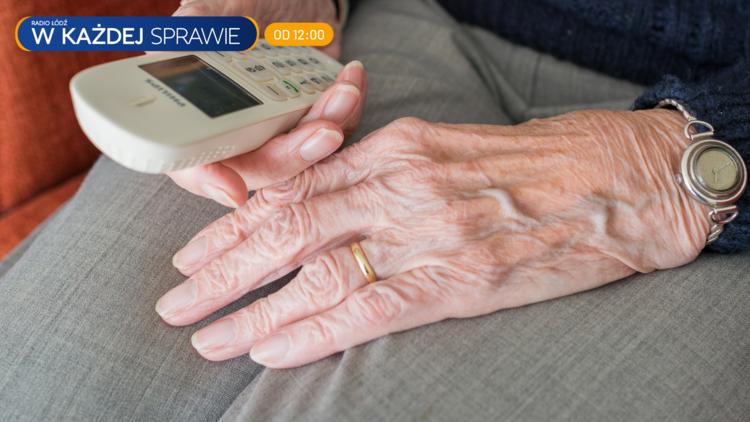 Dlaczego starsi ludzie najczęściej padają ofiarą oszustw? Radio Łódź w każdej sprawie po godz. 12 1 75714 8eb609b2a7f6dd233162a5f9f9046cd7