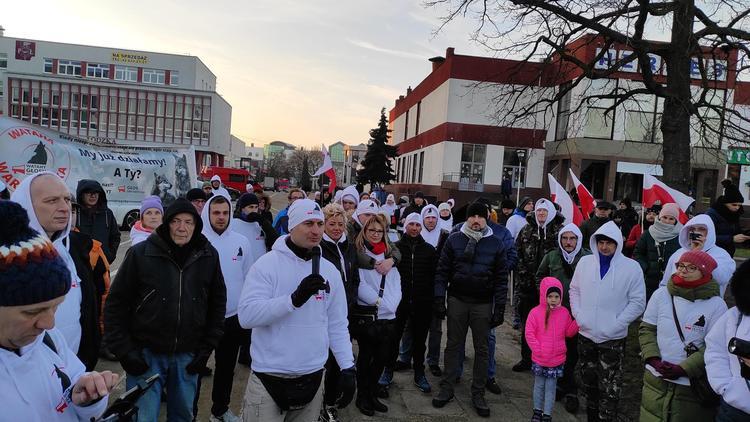 Protesty przeciwko "segregacji sanitarnej" w regionie 1 76136 bf32498517b0a2763a33855323dc41fa
