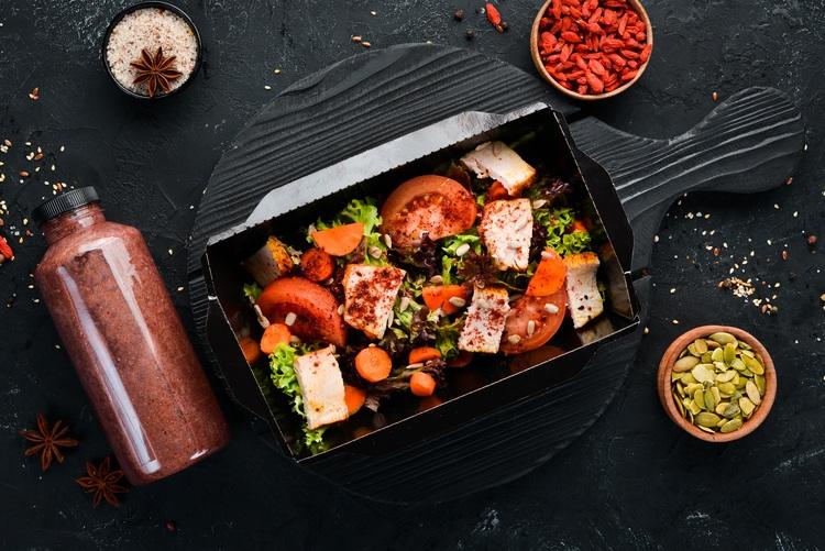 Catering dietetyczny w Łodzi. Czym się kierować podczas wyboru cateringu dietetycznego? 1 77129 ec8bb7d68fe362edd67dd735a78d8319