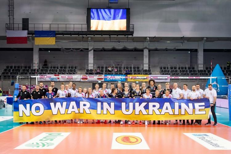 Wojna Rosji z Ukrainą. 11. dzień inwazji. Blokada humanitarna w Mariupolu, wojska Putina strzelają do cywilów 1 77288 20b960da1300e0c282df360a1ed22365