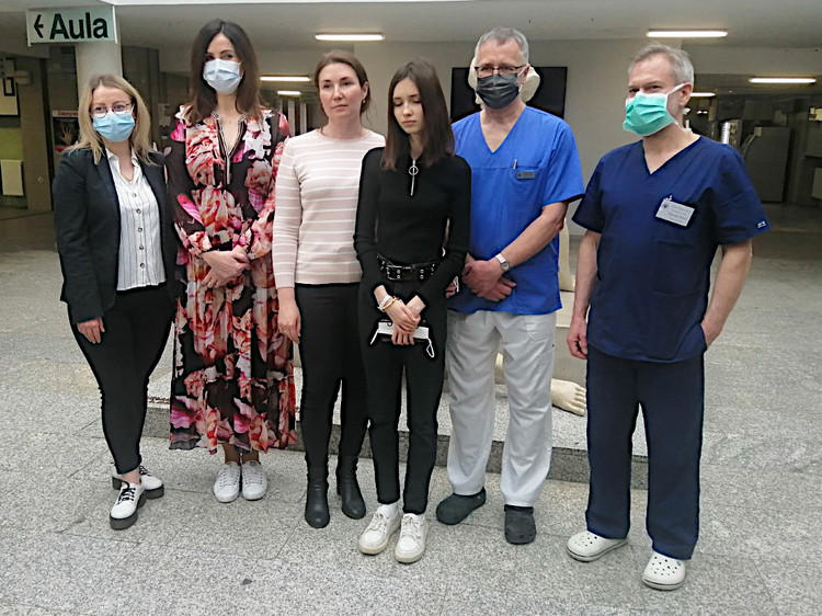 16-latka z Odessy uratowana przez lekarzy z Matki Polki. Dziewczyna miała uszkodzoną zastawkę w sercu 2 78359 7fdf7dfa14f3b0320f84315b00d25485