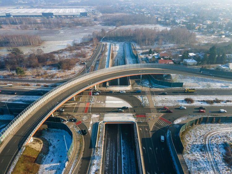 Kierowców czekają zmiany w ruchu na ulicy Bronisin. Trwa III etap budowy trasy Górna 1 79213 71a984661337daad6fe802809d930ecb