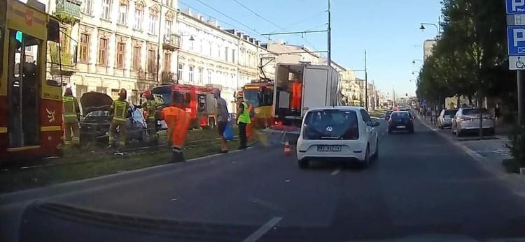 Wypadek na Zachodniej w Łodzi. Zablokowane torowisko 1 81091 b9136bec7e6aab37cbd6db752bc70538