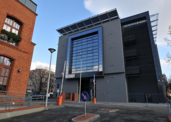 Najnowocześniejsze laboratoria | Szkiełko i oko