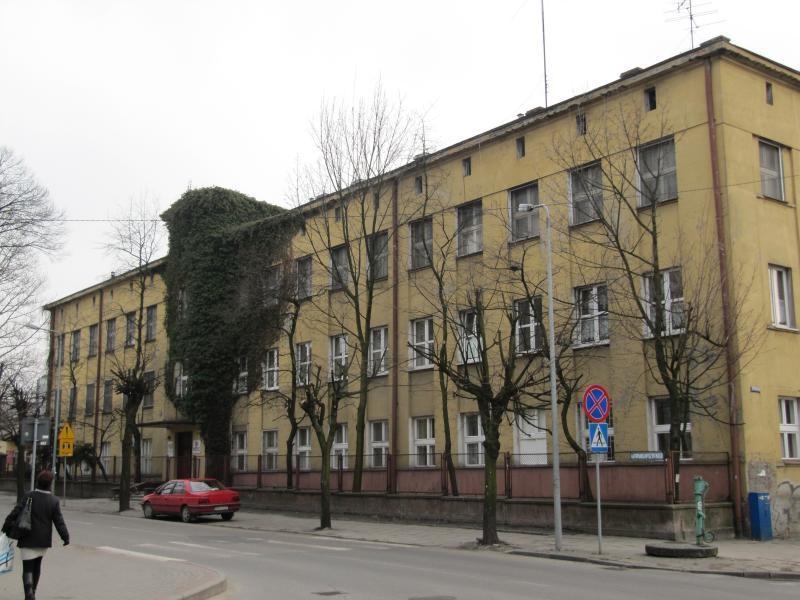 Radomsko. Nie sprzedano budynków po szpitalu