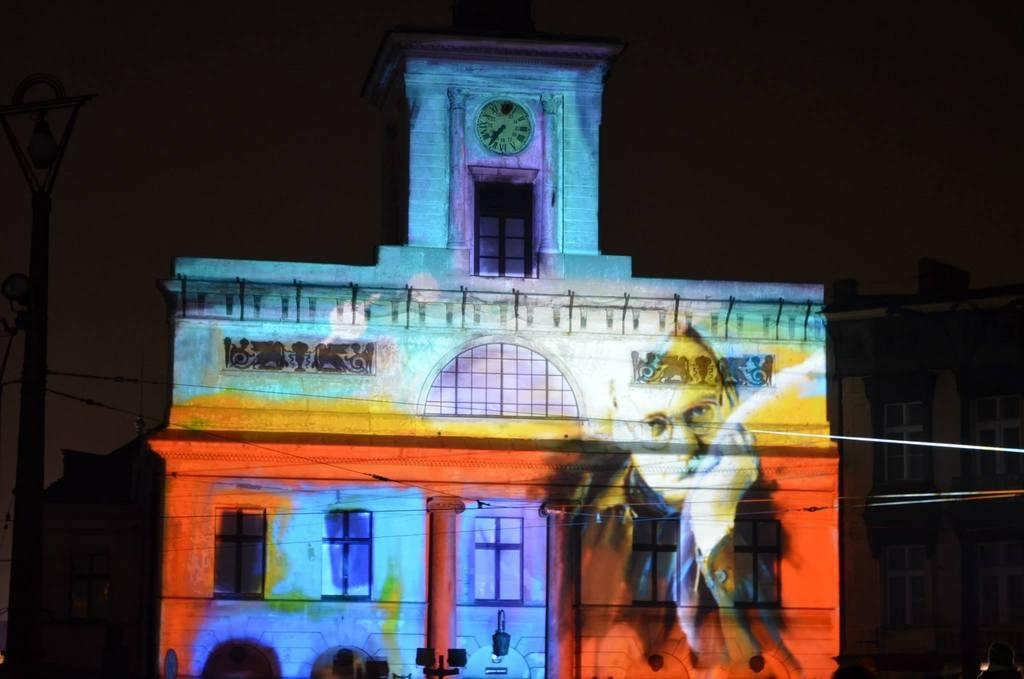 „Light. Move. Festival. 2013”. Zobacz zdjęcia rozświetlonej Łodzi