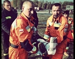 Łódź. Manewry strażaków na lotnisku