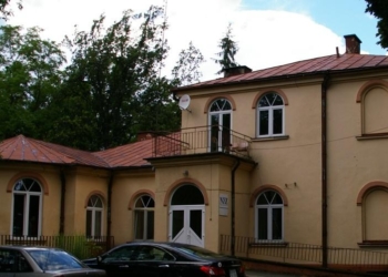 Dworek w Pławnie sprzedany po latach starań