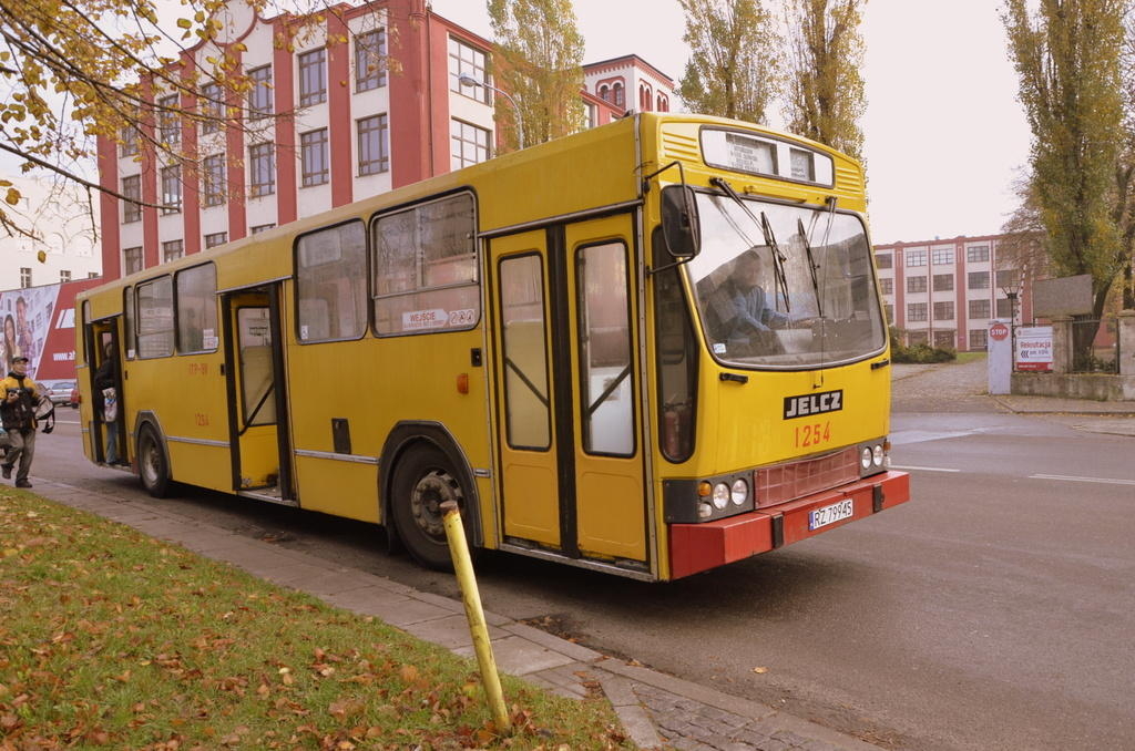 Obchody 65-lecia łódzkich autobusów