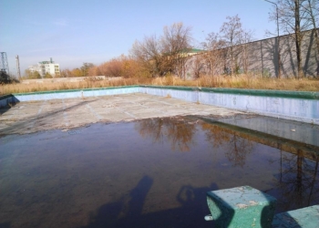 Radomsko. Basen do modernizacji