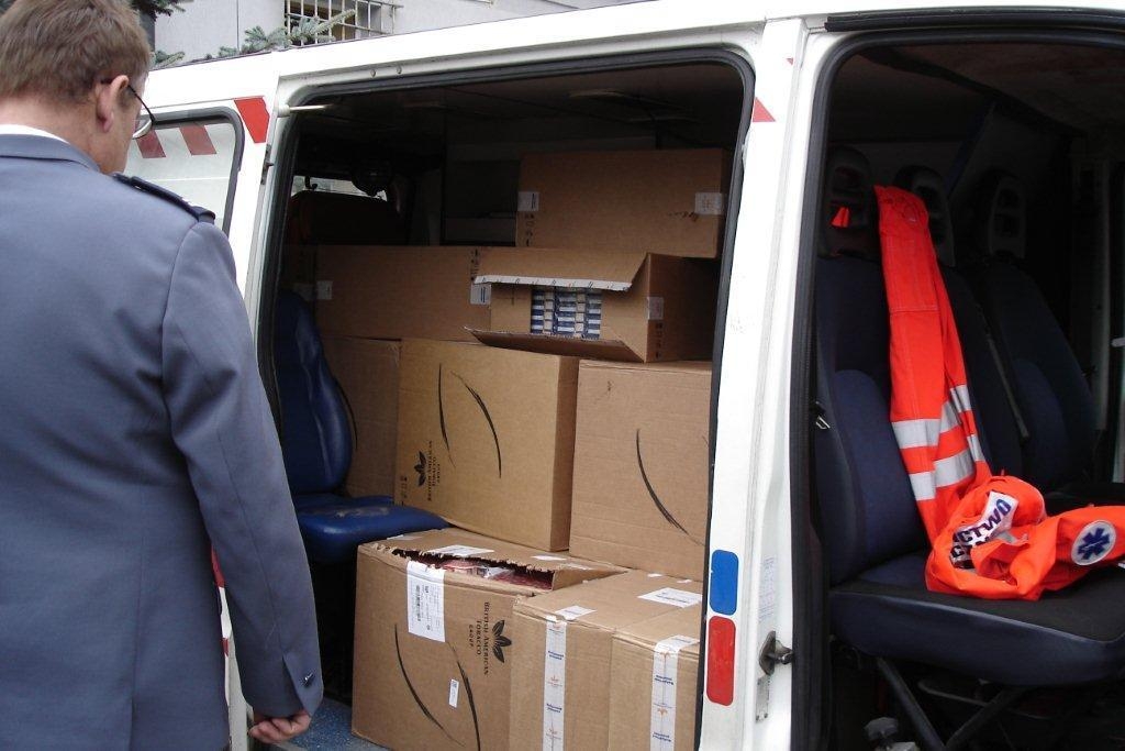 Biała Rawska. Ambulans z papierosami