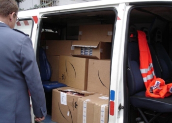 Biała Rawska. Ambulans z papierosami