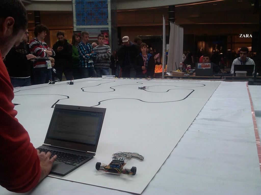 Łódź. Zawody robotów