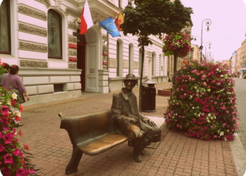 Rok Tuwima dobiega końca