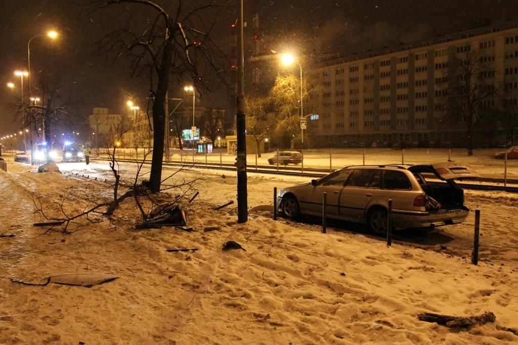 Wypadek na al. Politechniki. Areszt dla 21-latka