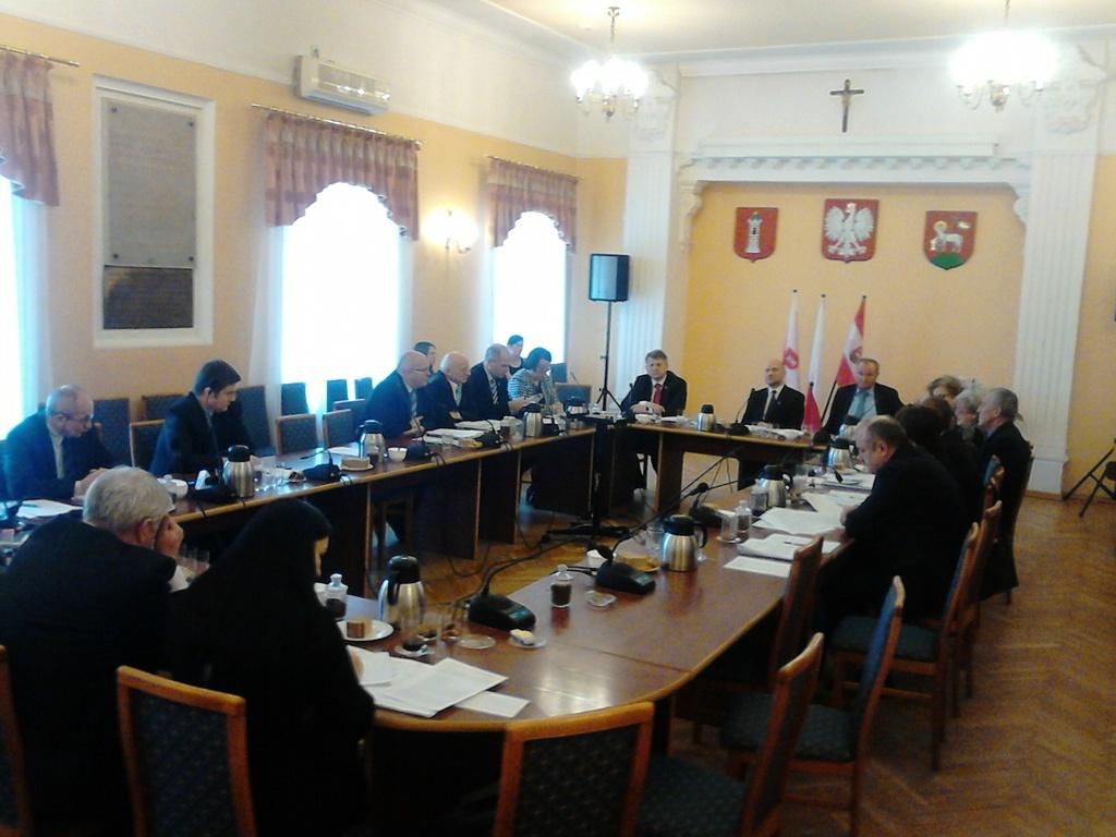Powiat wieluński. Nie będzie kontroli ws. wydatkowania unijnych pieniędzy