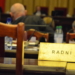 Radni apelują: zakończmy wojnę polityczną