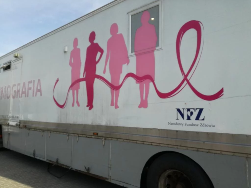Mamo! Mamo! Mammobus! – badania mammograficzne | Zdrowym Być