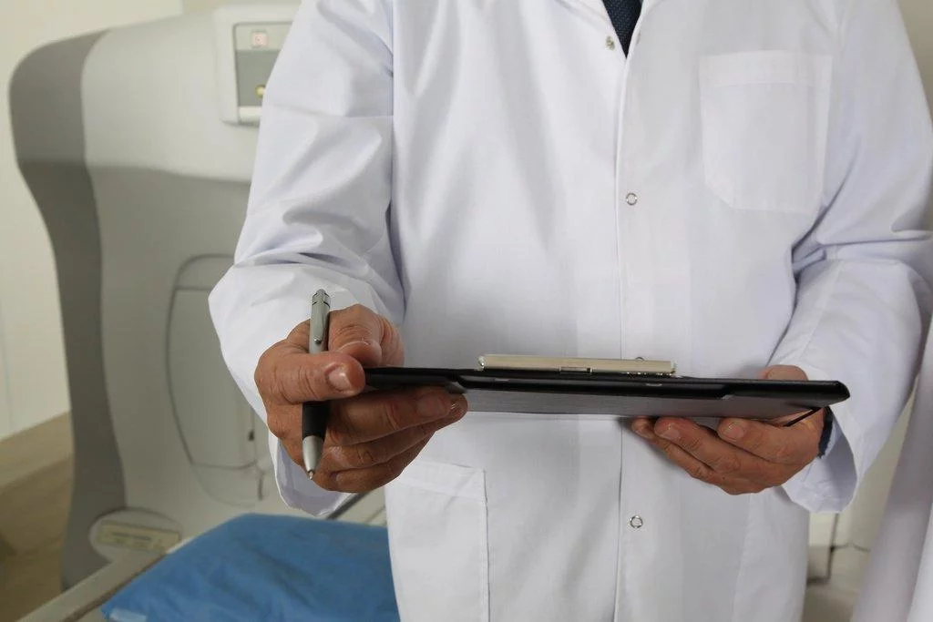 Rak prostaty - jakie są objawy, kiedy warto zgłosić się do lekarza? | Zdrowym Być 1 Rak prostaty – jakie są objawy, kiedy warto zgłosić się do lekarza? | Zdrowym Być