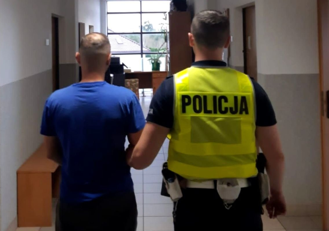 Za posiadanie narkotyków 25-latkowi z Wieruszowa grozi do 10 lat więzienia 1 Za posiadanie narkotyków 25-latkowi z Wieruszowa grozi do 10 lat więzienia