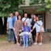 80-letnia Ingrid wspiera uchodźców w Sieradzu. Kobieta przyjechała, by pomóc Ukrainkom z dziećmi 10 80-letnia Ingrid wspiera uchodźców w Sieradzu