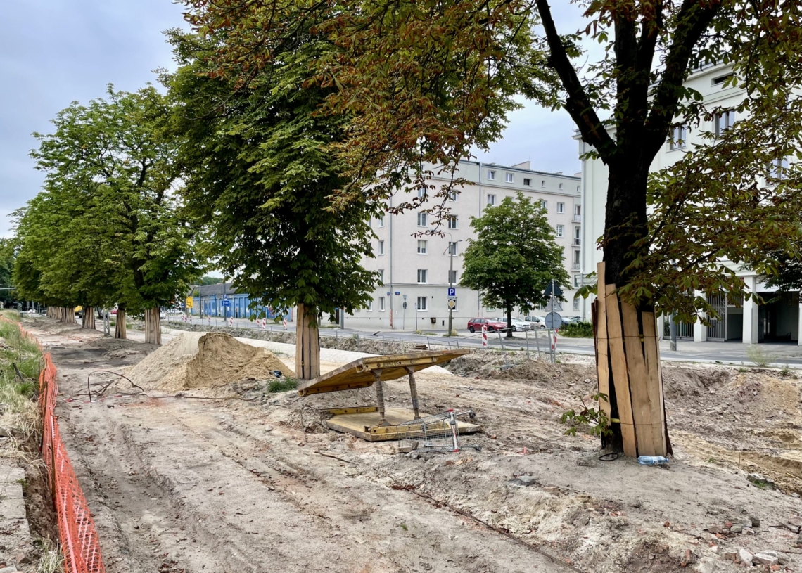 Co odkryto na Północnej, której modernizacja trwa już 6 miesięcy?