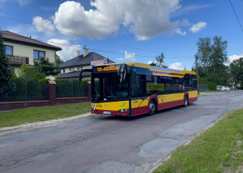 Od poniedziałku linia 72 jeździ objazdem. Autobus kursuje półtorej godziny w jedną stronę
