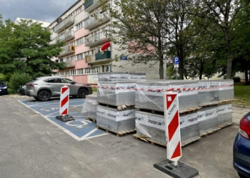 Budowa zielonych miejsc parkingowych