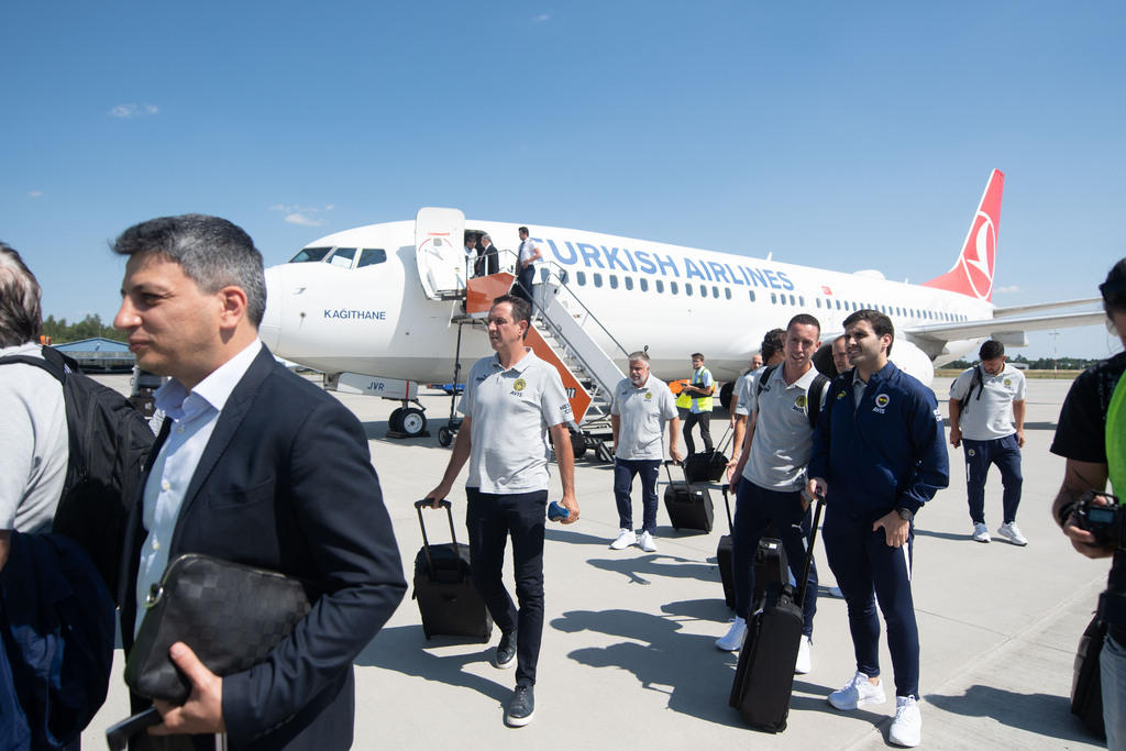 Liga Mistrzów. Piłkarze Fenerbahce Stambuł przylecieli do Łodzi