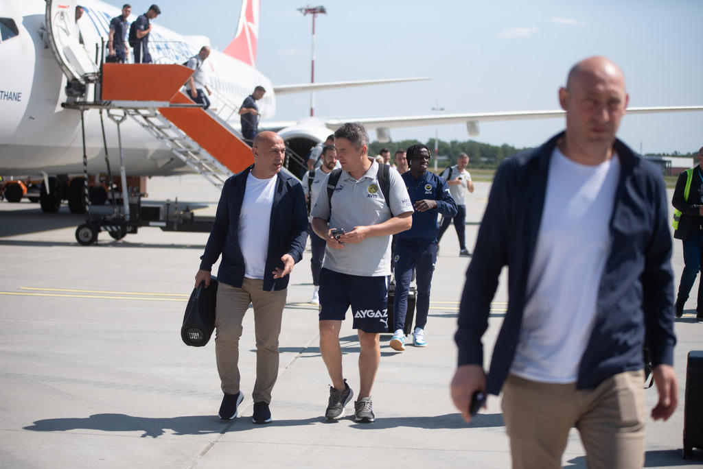 Liga Mistrzów. Piłkarze Fenerbahce Stambuł przylecieli do Łodzi