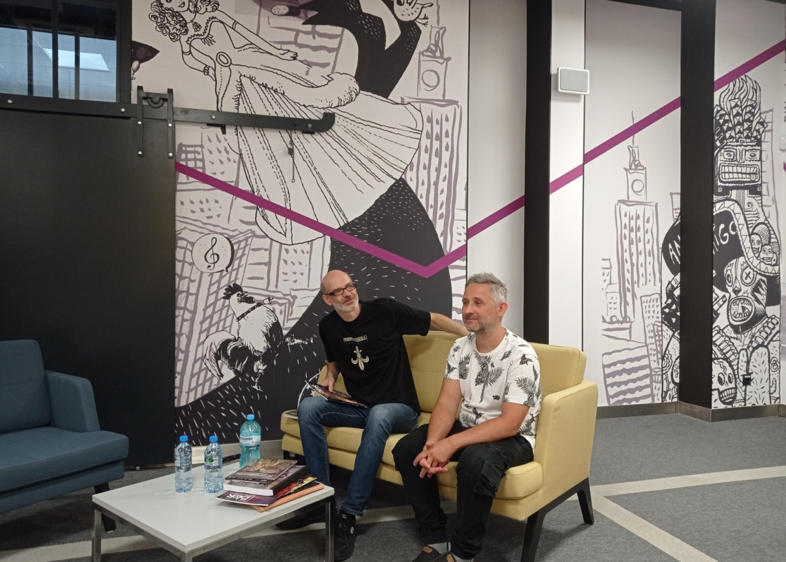 Światowy dzień publicznego czytania komiksów