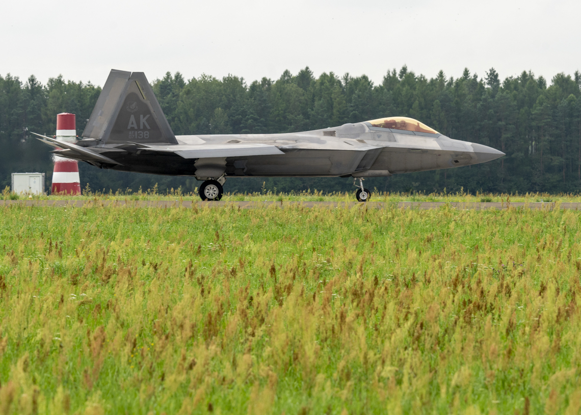 F16 i F22 Raptor: W obronie Polski i wschodniej flanki NATO