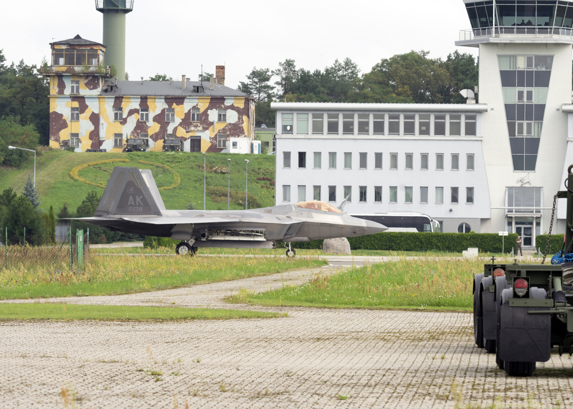F16 i F22 Raptor: W obronie Polski i wschodniej flanki NATO