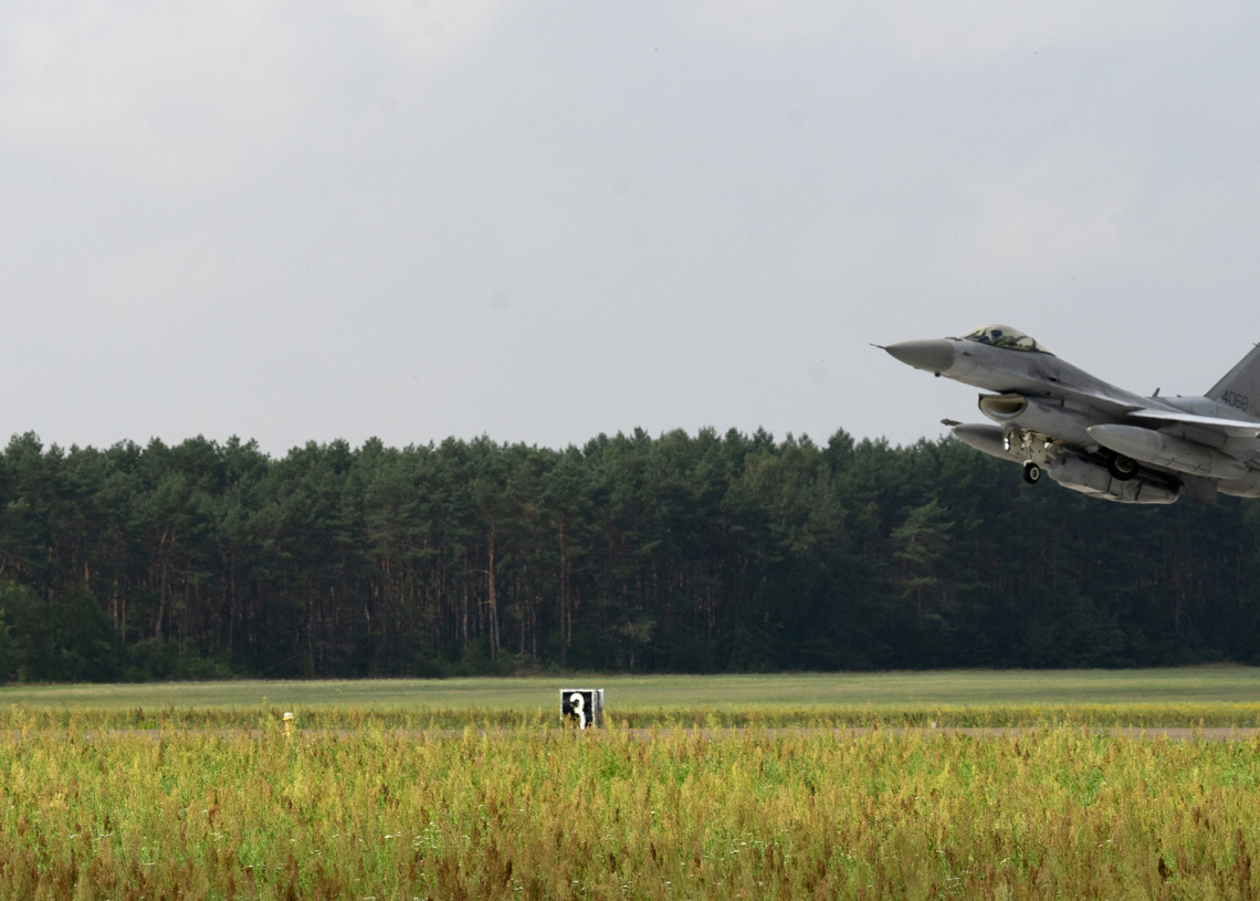 F16 i F22 Raptor: W obronie Polski i wschodniej flanki NATO