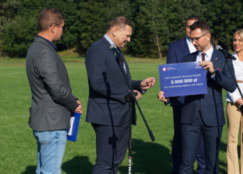 Modernizacja infrastruktury sportowej w Różycy