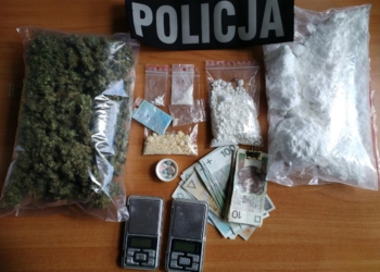 Rzeczy znaleziono w mieszkaniu dilera