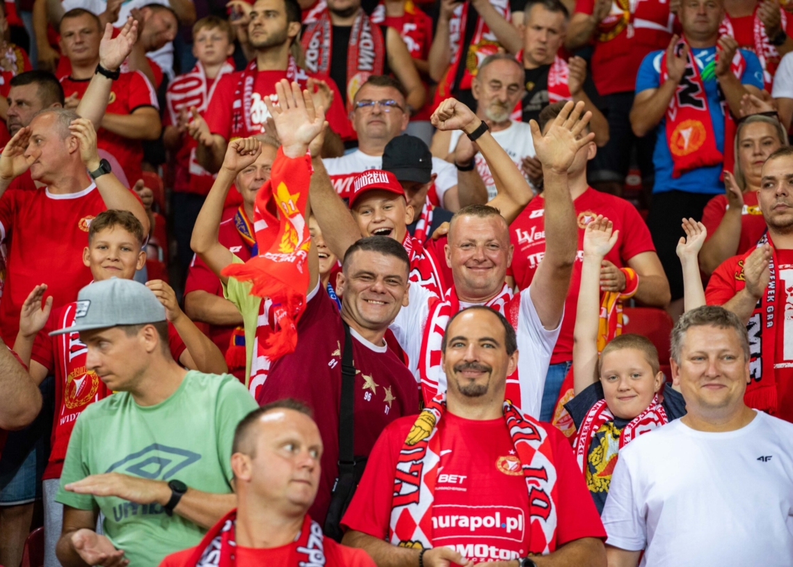Kibice na meczu Widzew - Wisła P.