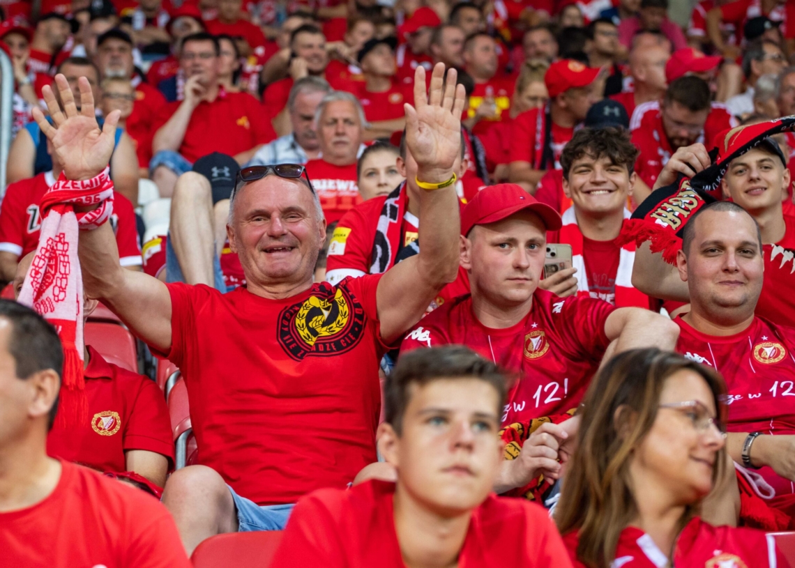 Kibice na meczu Widzew - Wisła P.