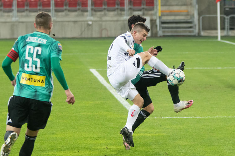 Derby Polski 2022. Ligowy klasyk Widzew - Legia powraca. Piłkarskie święto w Łodzi 1 Derby Polski. Mecze Widzewa z Legią to od lat piłkarskie klasyki