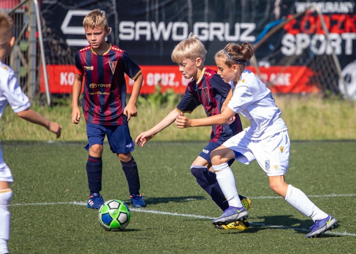 Świderski Cup 2022. Najlepsze akademie piłkarskie rywalizują w Łodzi