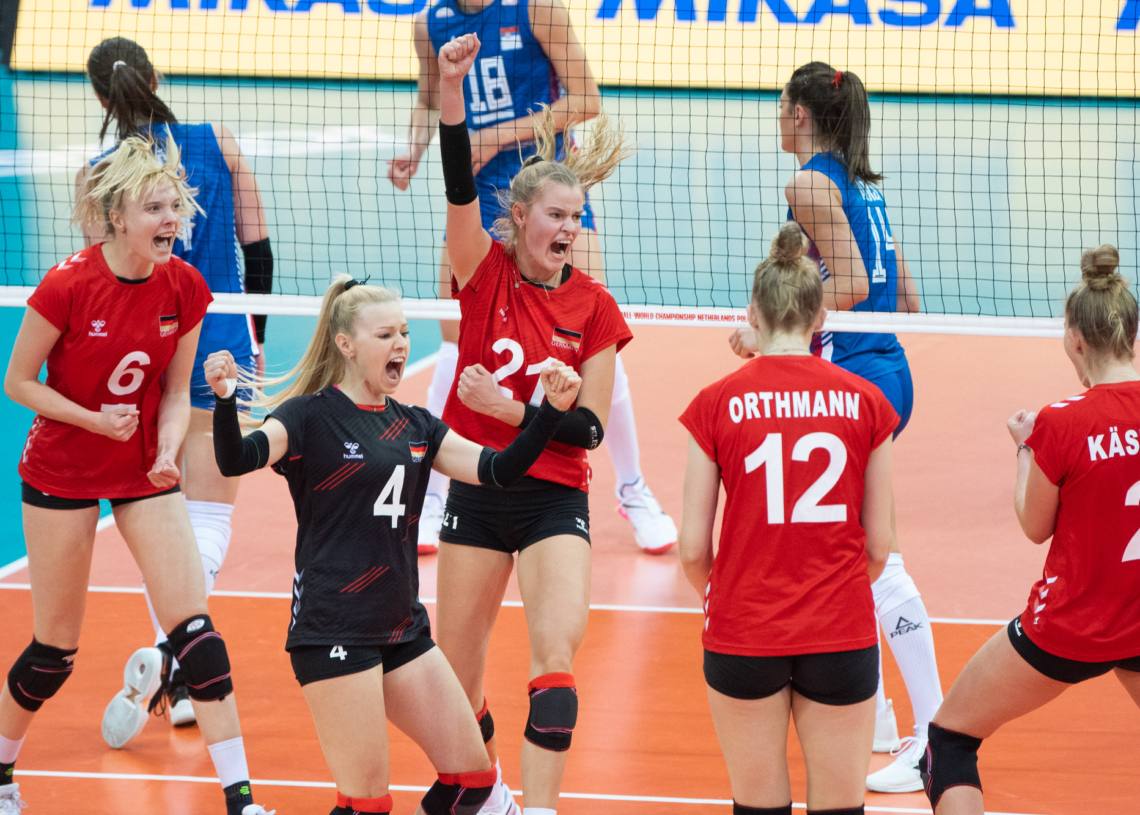 Siatkarski mundial dotarł do Łodzi - mecz Serbia - Niemcy