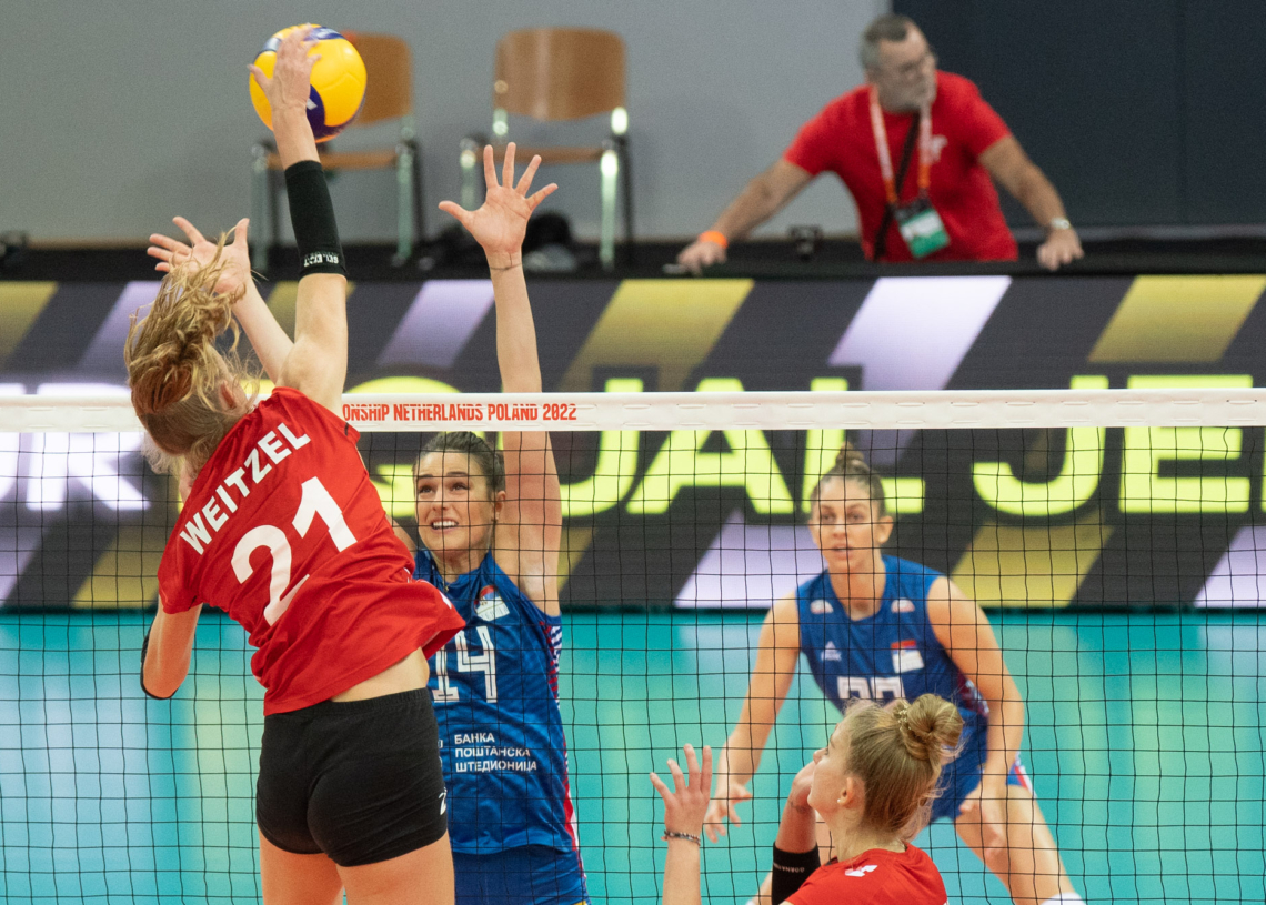 Siatkarski mundial dotarł do Łodzi - mecz Serbia - Niemcy
