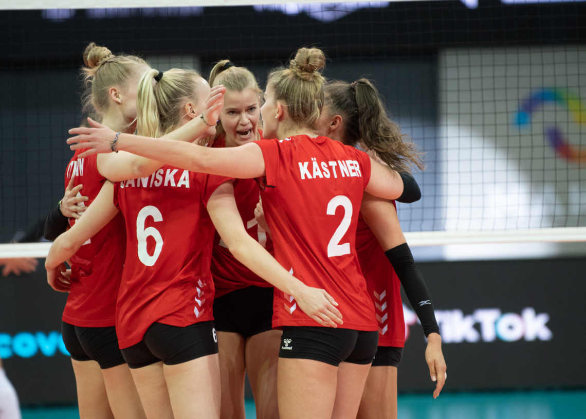 Siatkarski mundial dotarł do Łodzi - mecz Serbia - Niemcy
