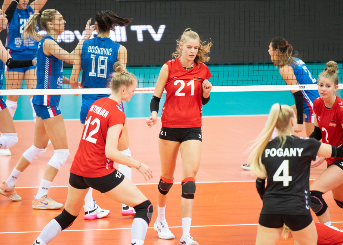 Siatkarski mundial dotarł do Łodzi - mecz Serbia - Niemcy